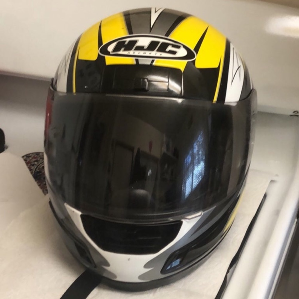 HJC  MOTORCYCLE HELMET